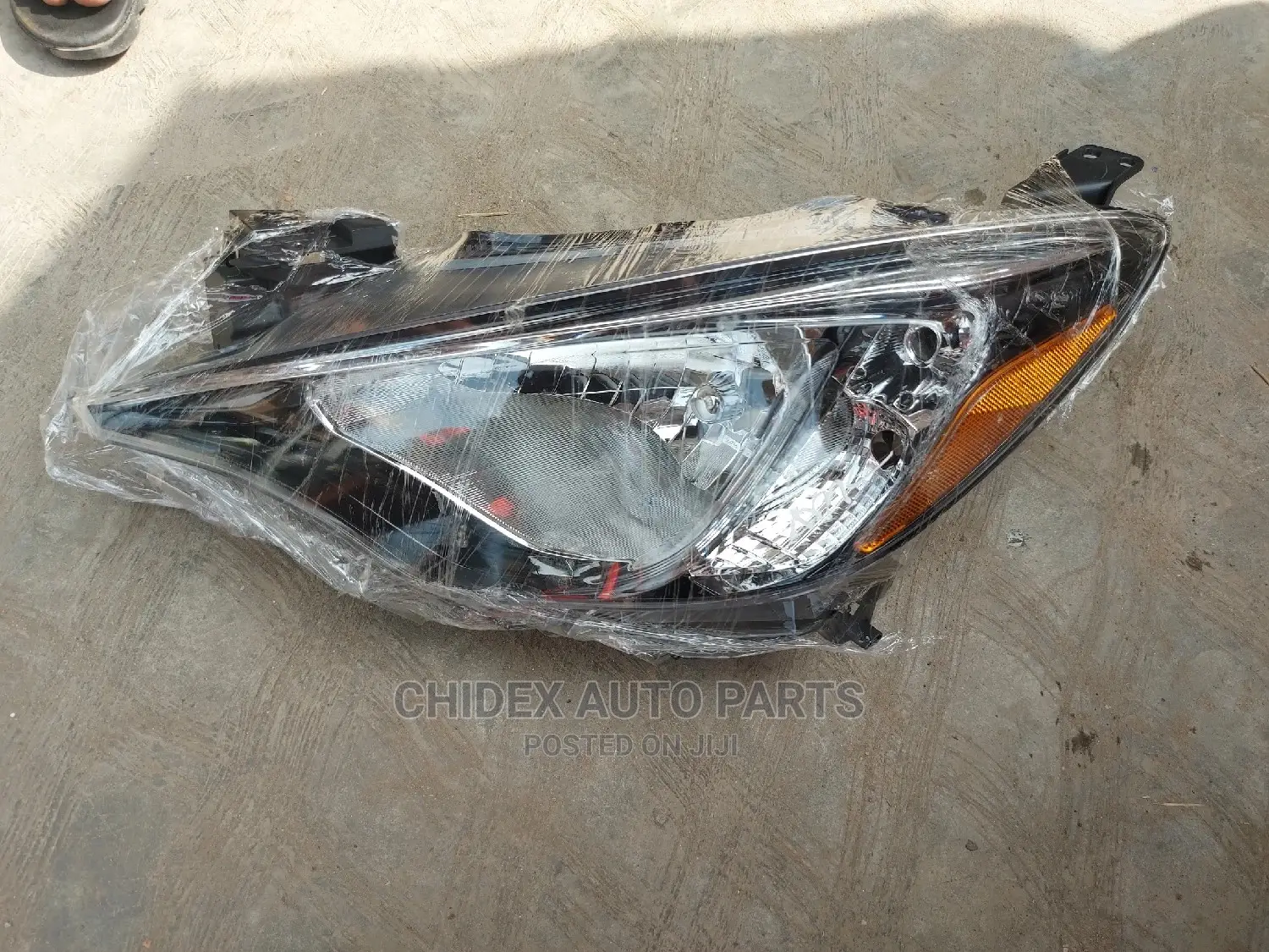 Headlight for Scion Ia and Yaris Ia