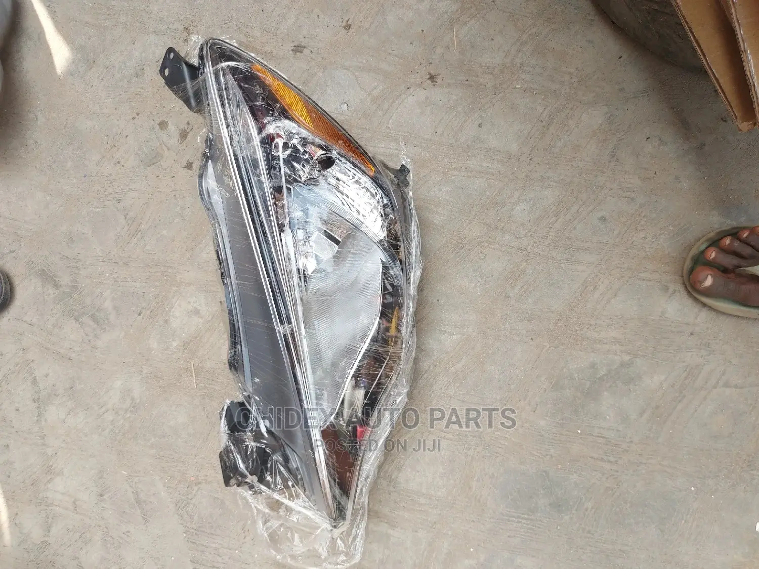 Headlight for Scion Ia and Yaris Ia