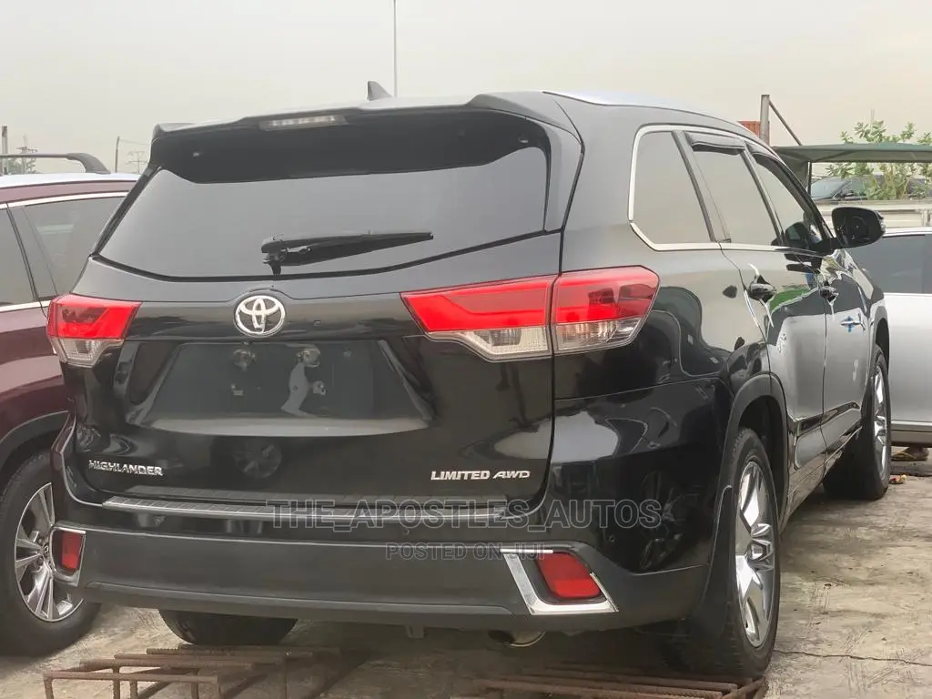Toyota Highlander 2017 Black