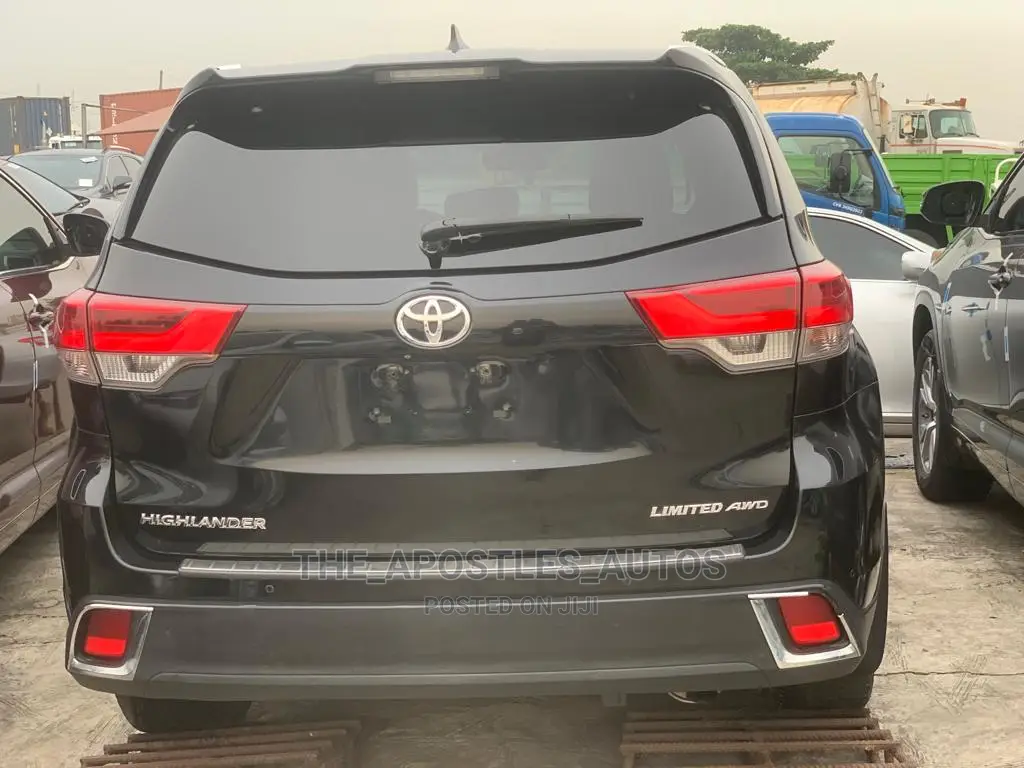 Toyota Highlander 2017 Black
