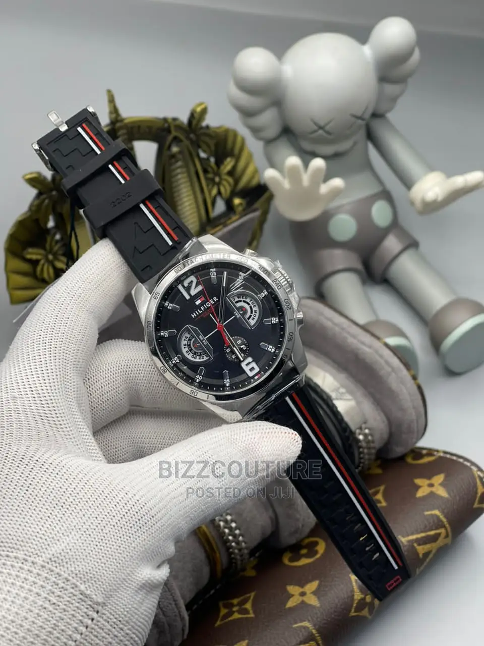 TOMMY HILFIGER Original Rubber Strap Available in Store