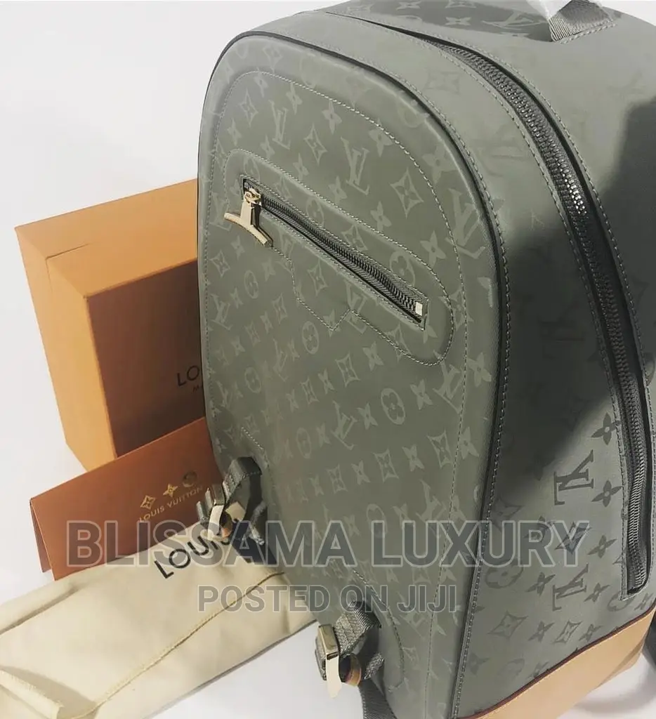 Quality Louis Vuitton Bag-pack