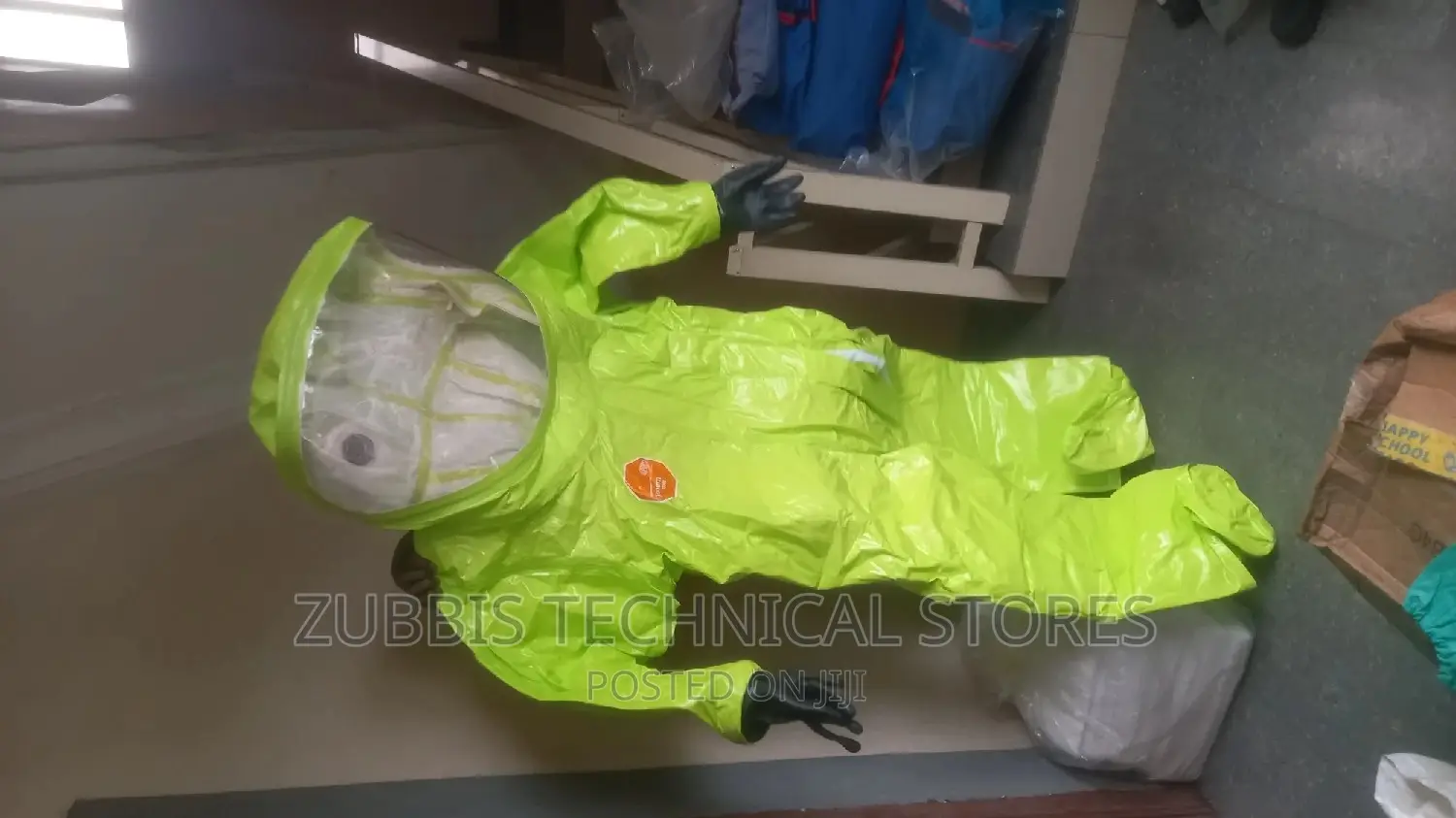 Dupont Tycem Chemical Suit