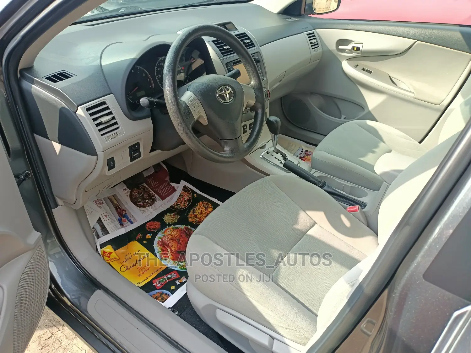 Toyota Corolla 2012 Gray