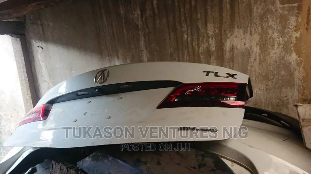 Boot 2018 Acura Tlx