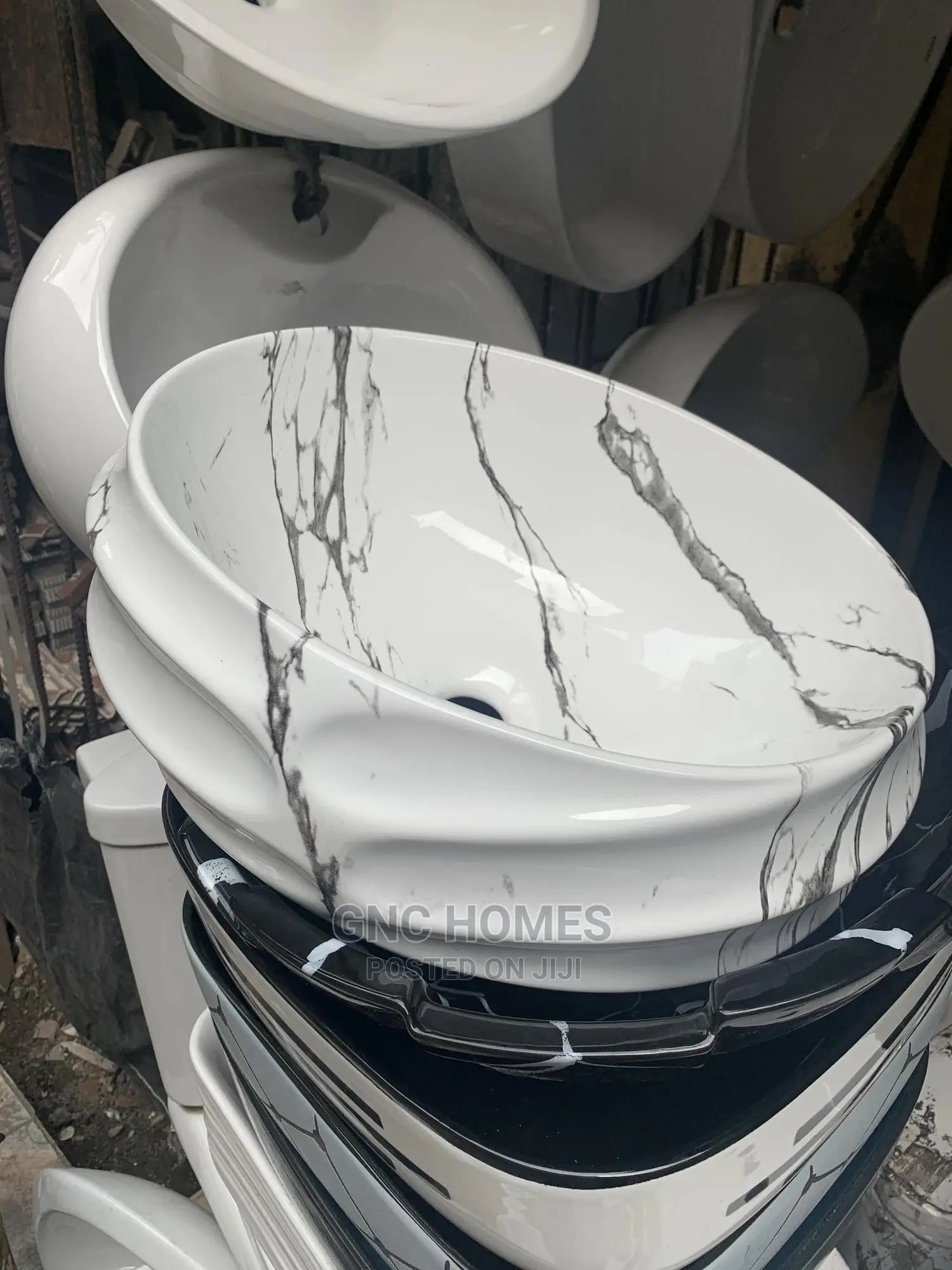 Countertop/Pedicure Basin
