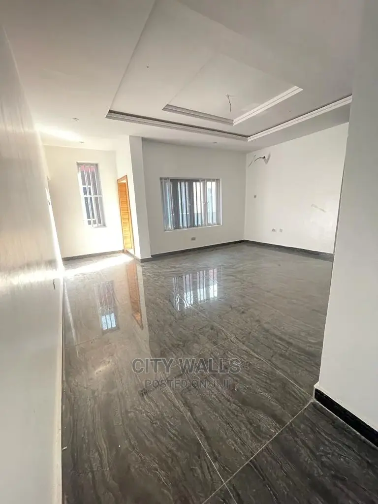 2bdrm Block of Flats in Ikate for rent