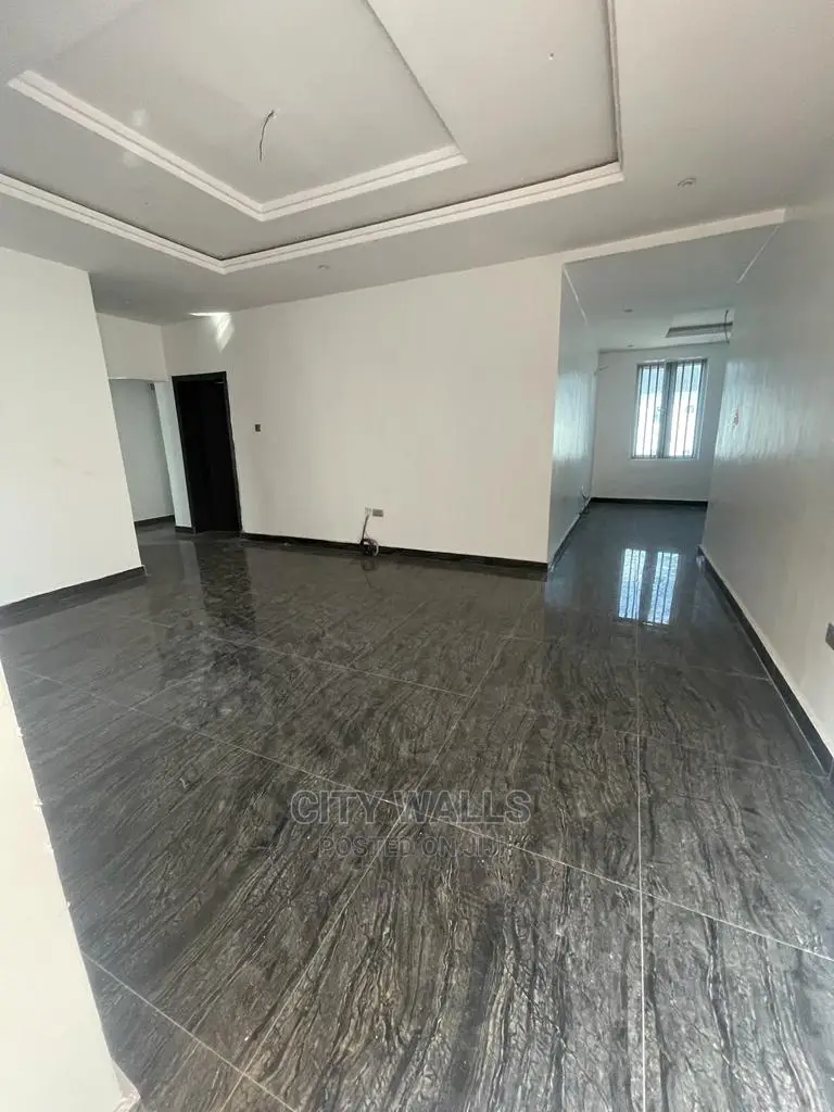 2bdrm Block of Flats in Ikate for rent