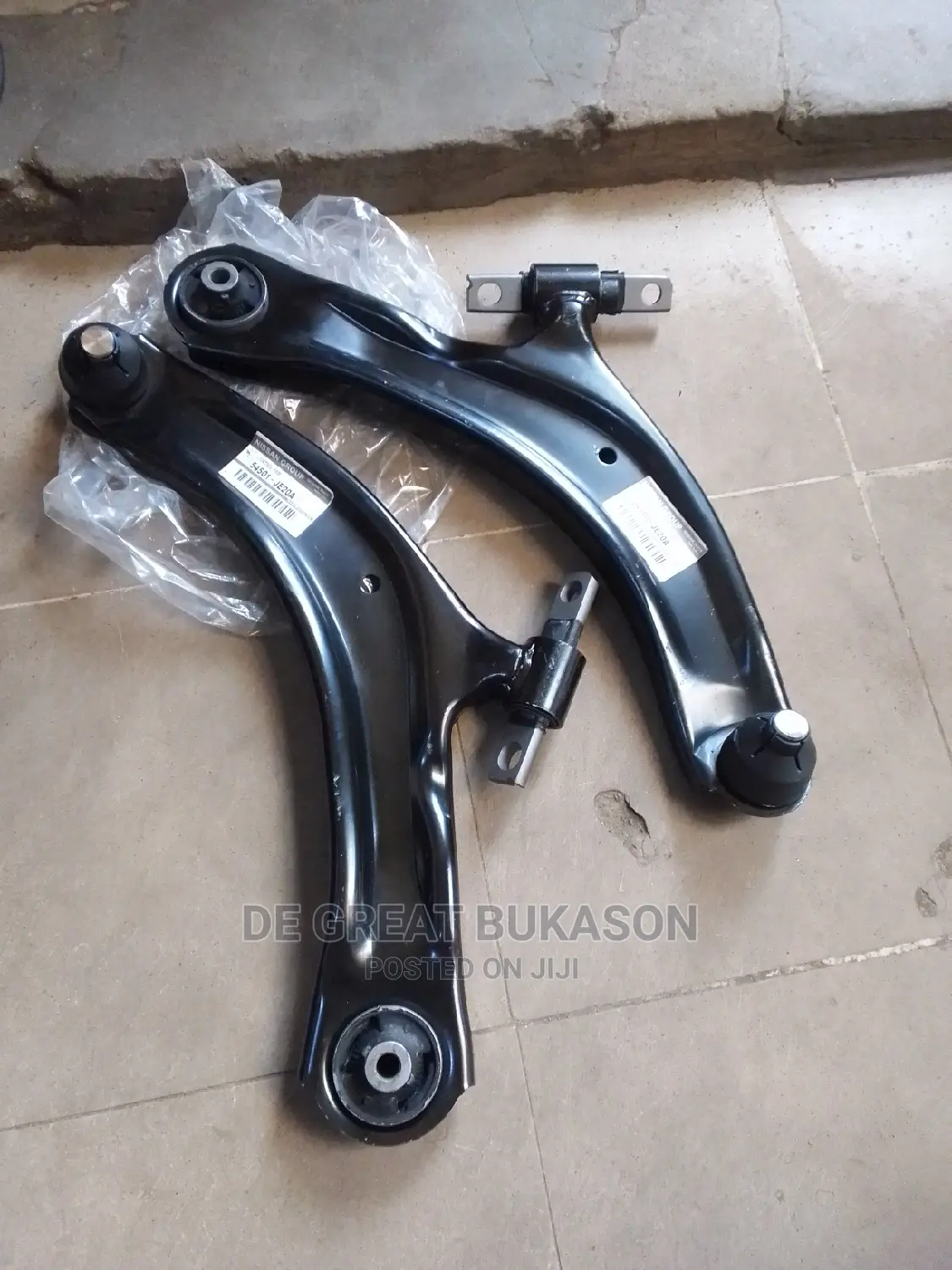 Complete Low Arm Nissan Xtrail 2009