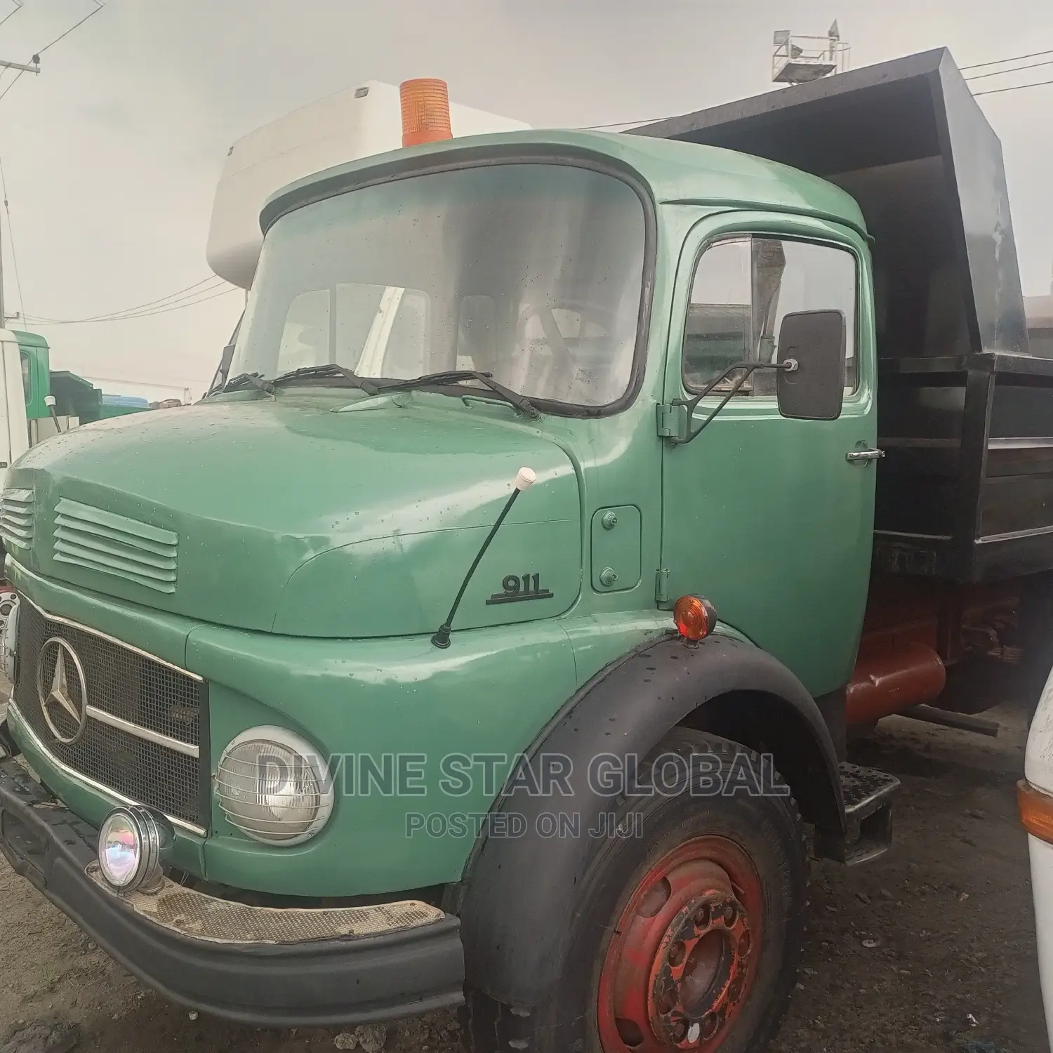 Mercedes-Benz 1997 Green