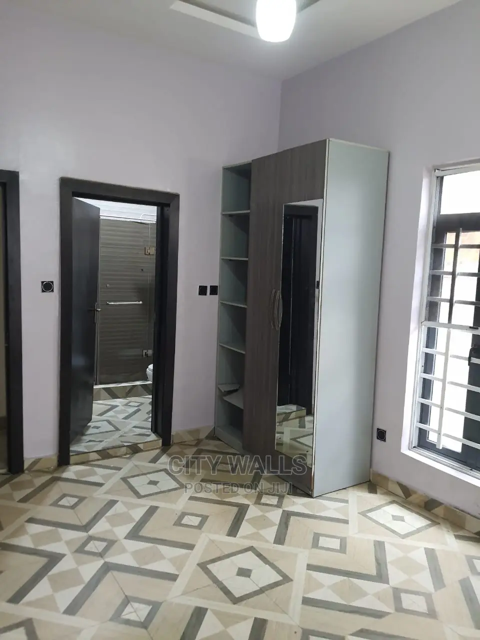 Mini Flat in Osapa london for rent