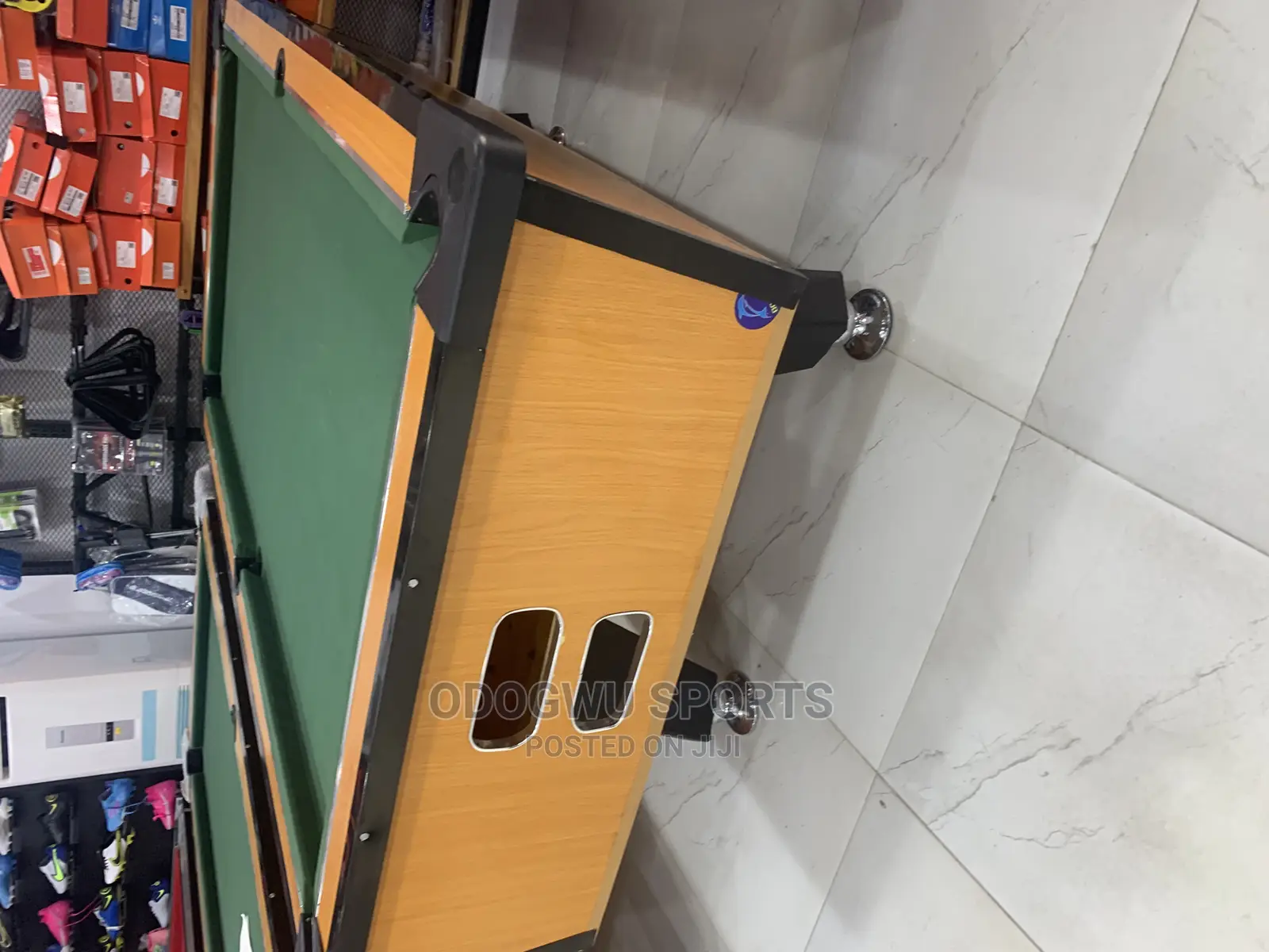 Lovely Coin Local Snooker