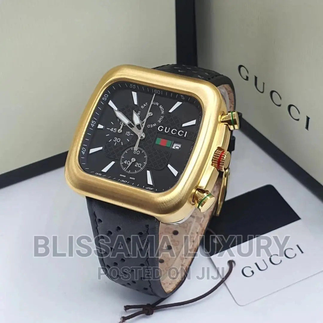 Quality Gucci Leather Wristwatch