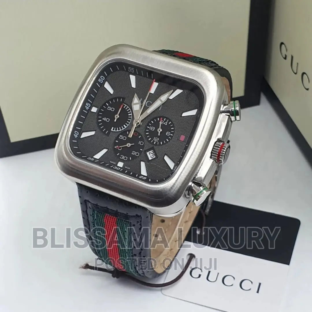 Quality Gucci Leather Wristwatch