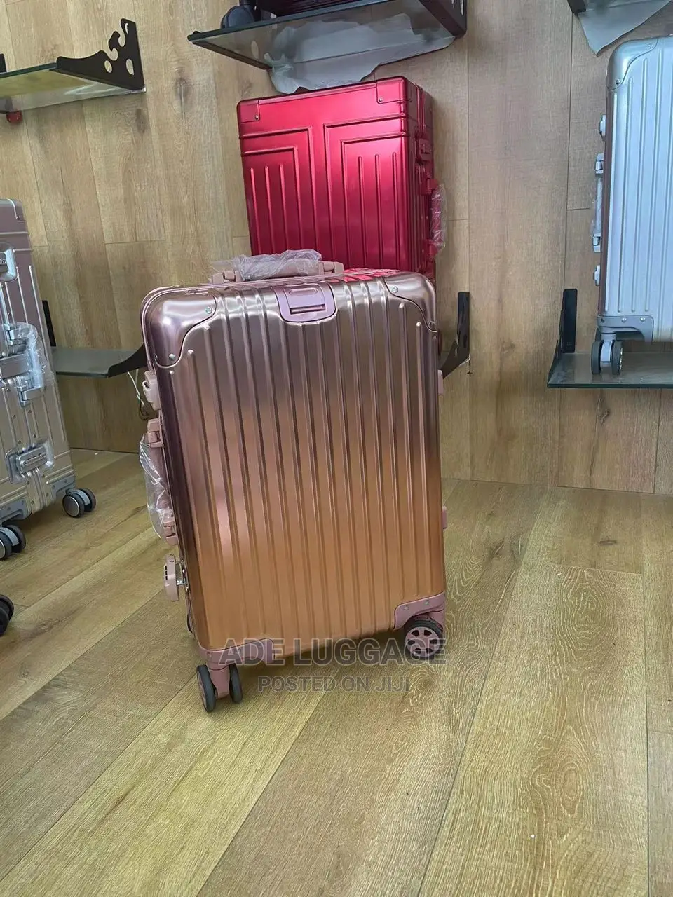 Aluminum High Quality Luggage Box