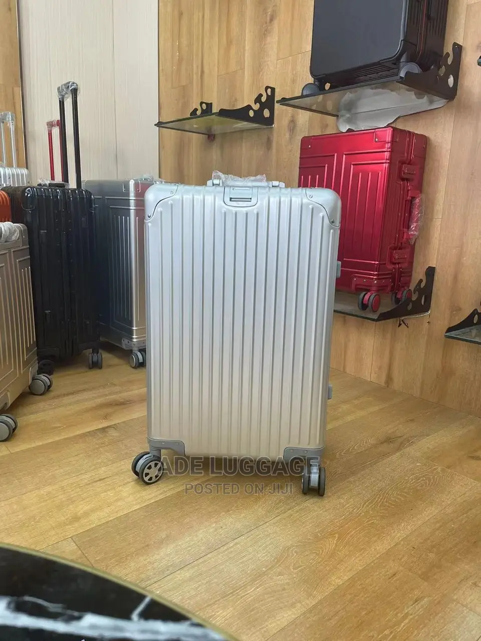 Aluminum High Quality Luggage Box