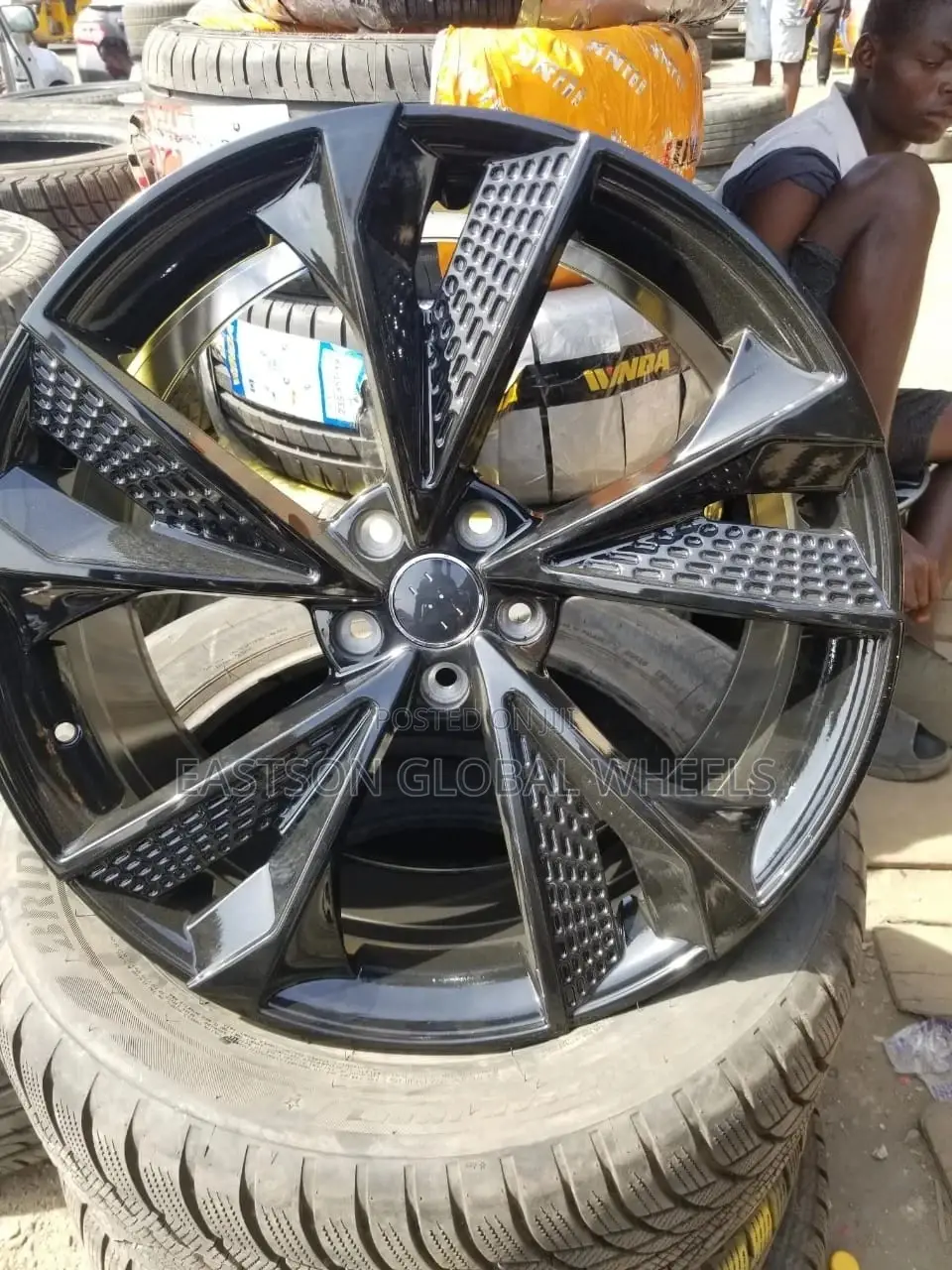 Set Of 19 Inches Wheels For Mercedece Benz, Lexus/Toyota