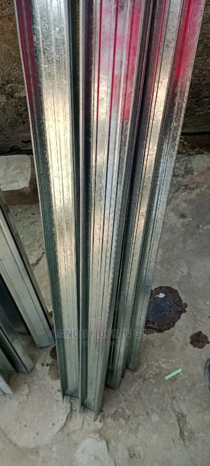 CD Profile 4m