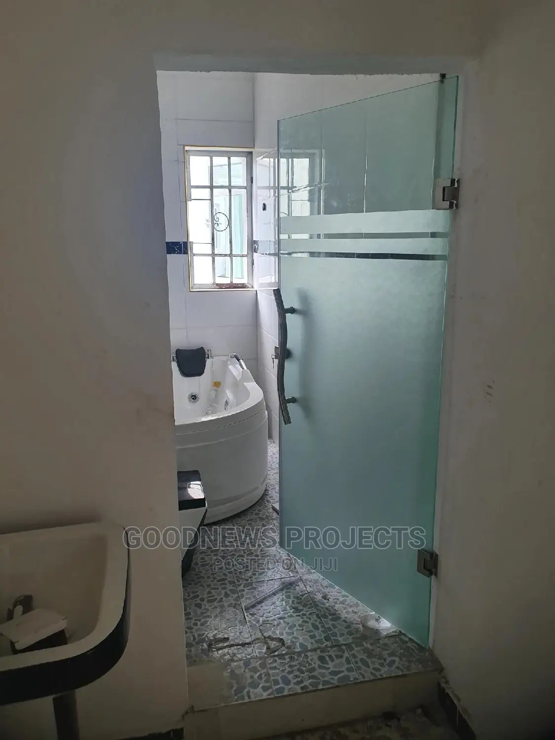 Bathroom Frameless Entrance Glass Door