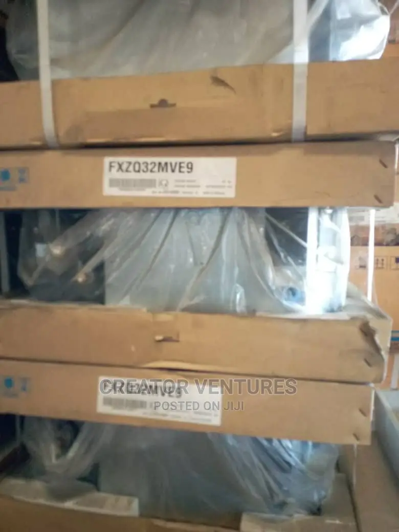 Daikin 10tons Ceiling Conceal Ducting Air-Conditioner
