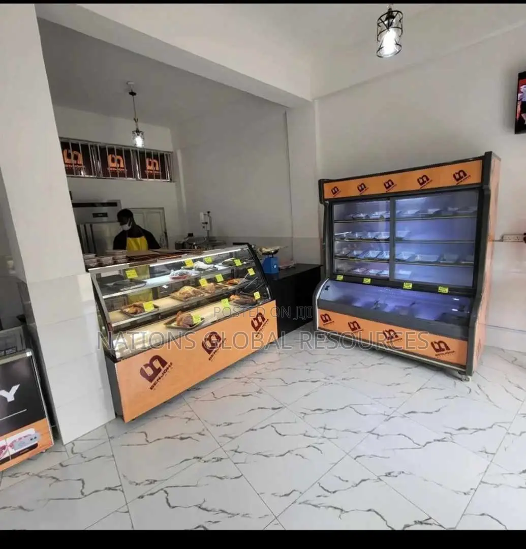 Free Standing Display Fridge