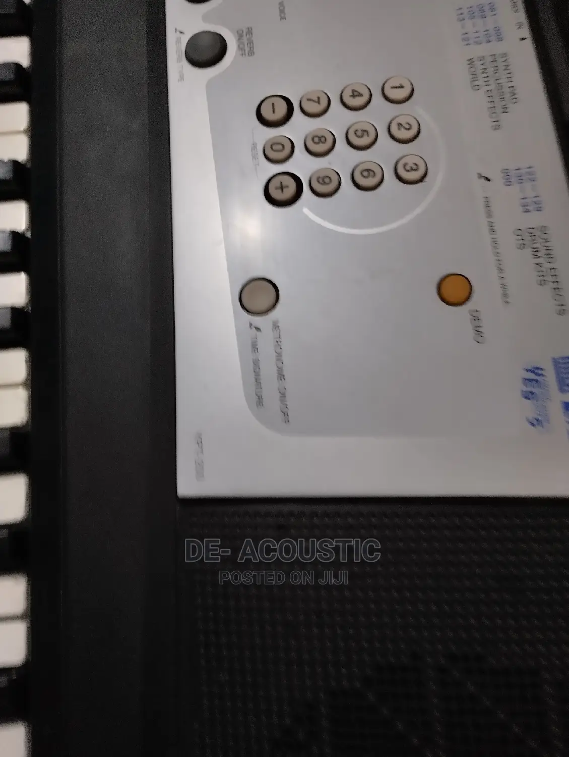 Yamaha YPT-200 Portable Keyboard With Portable Grand Functio