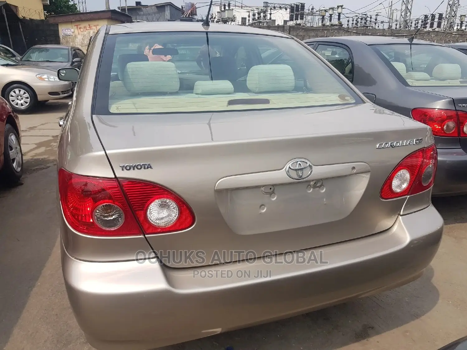 Toyota Corolla LE 2007 Gold