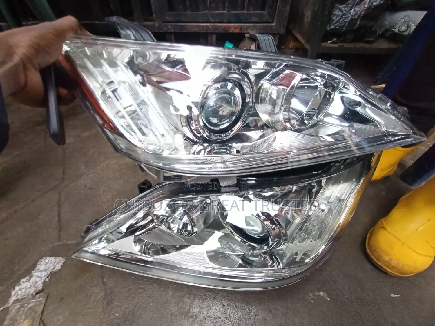 Set of Headlights Es 350 2010 Charger Type