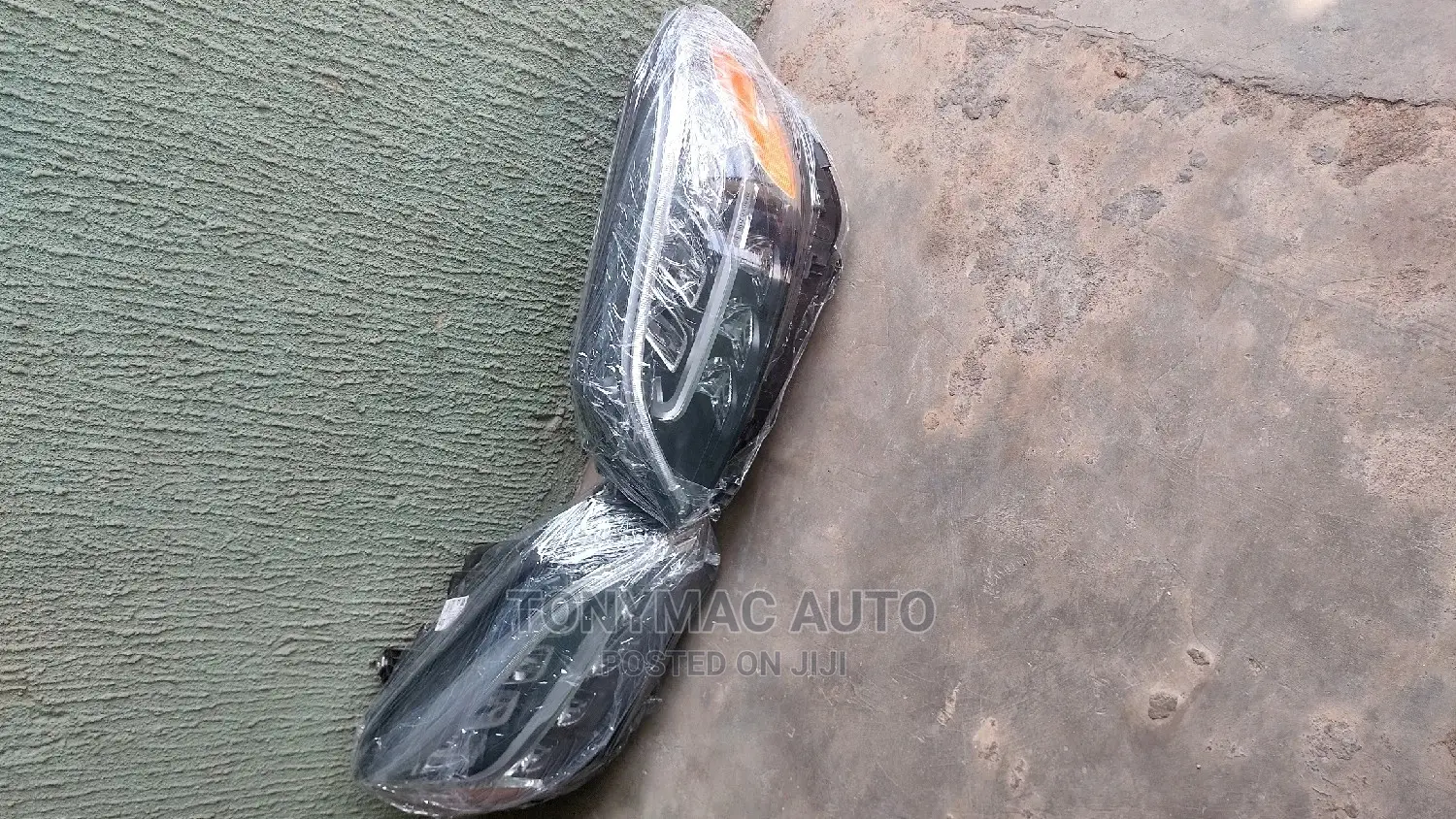 Mercedes-Benz C300 2015,2016 to 2019 Headlights