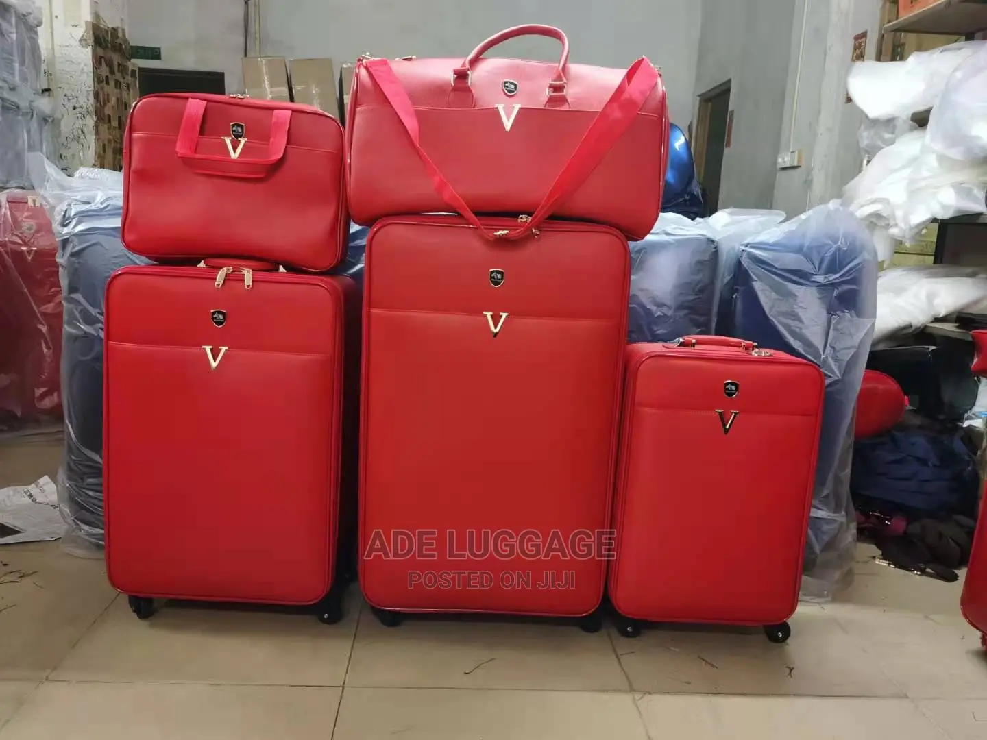 Glossy Leather Luxury Luggage Box