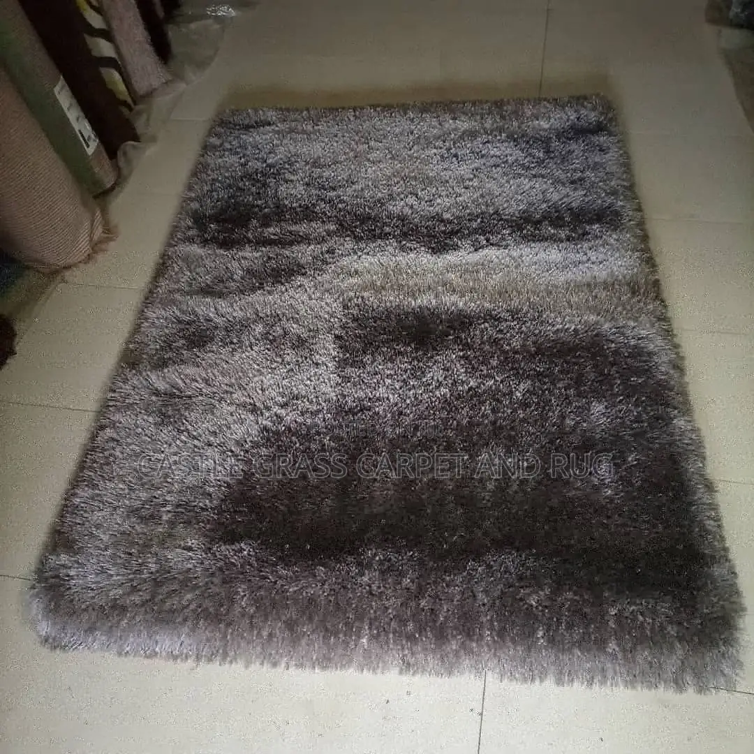 Luxury Living Room Designed Super Soft Royal Center Rug.