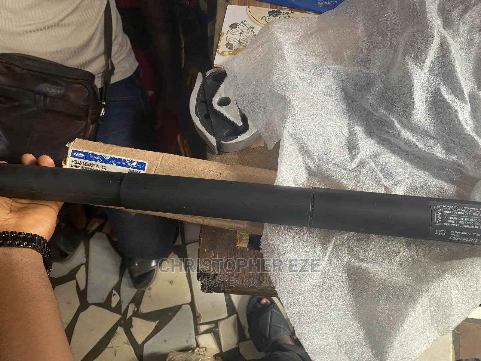 Ford Explorer Boot or Booth Shock or Lift Gate Brand New