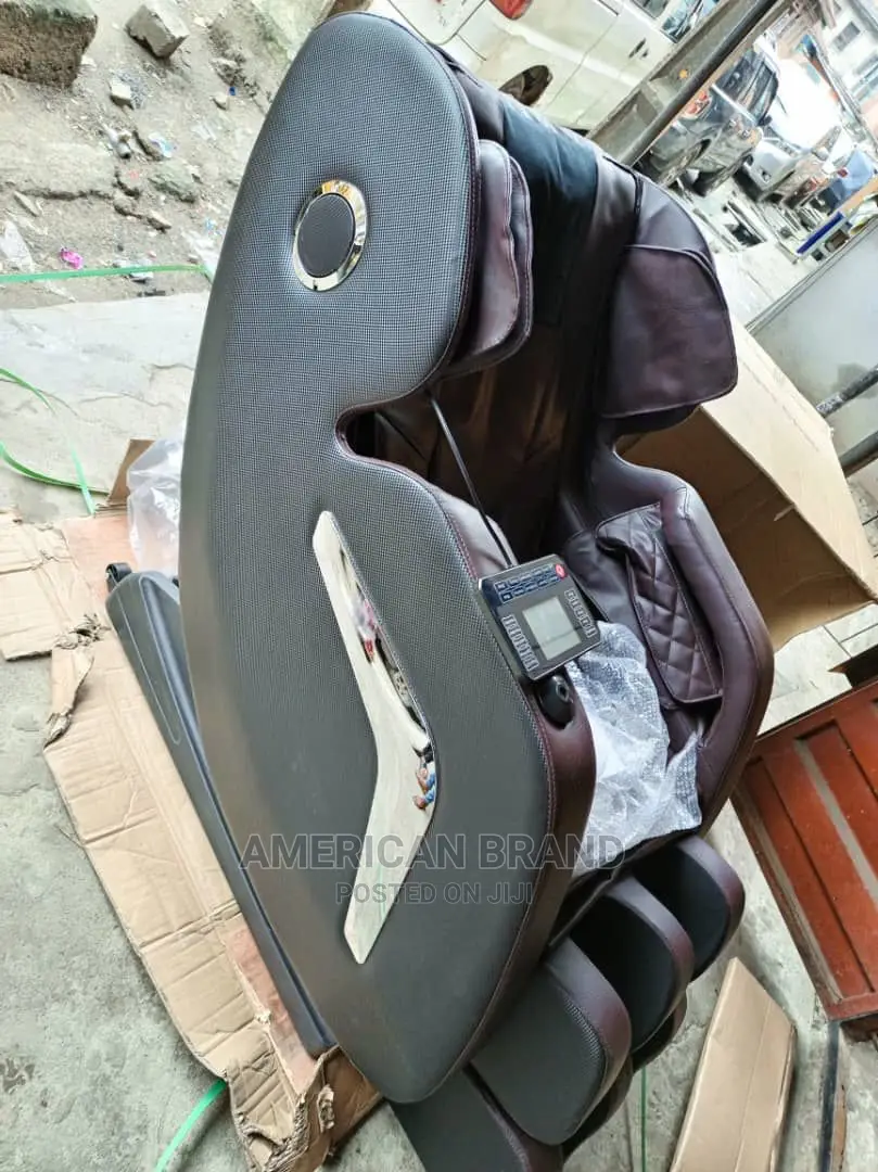 Executive Commercial Body Massager Chair
