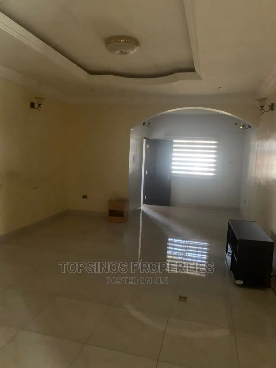 2bdrm Block of Flats in Dawaki for rent