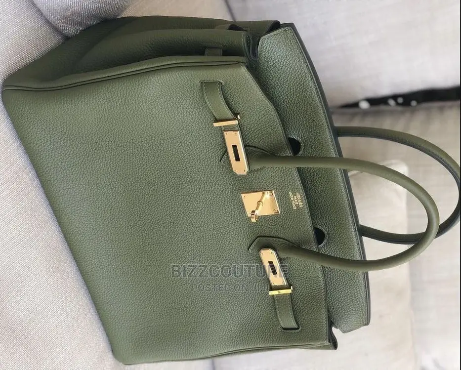 HERMES Top Notch Ladies Bags Available in Store