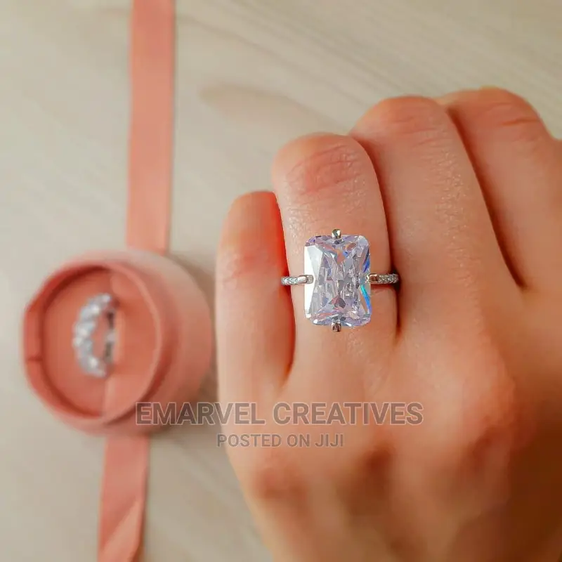 Wedding/Engagement Ring for Ladies and Women