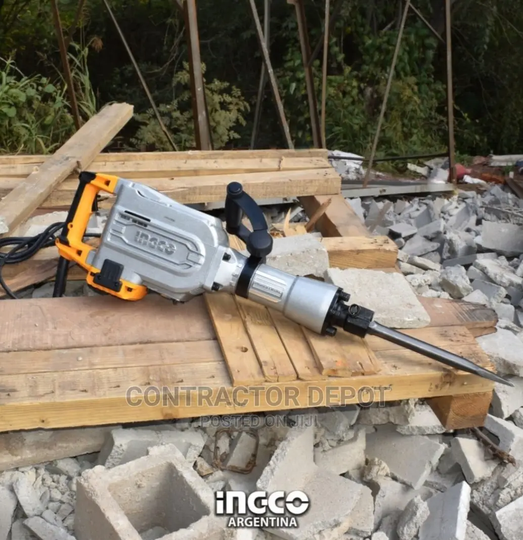 Ingco Demolition Hammer and Breaker 1700w