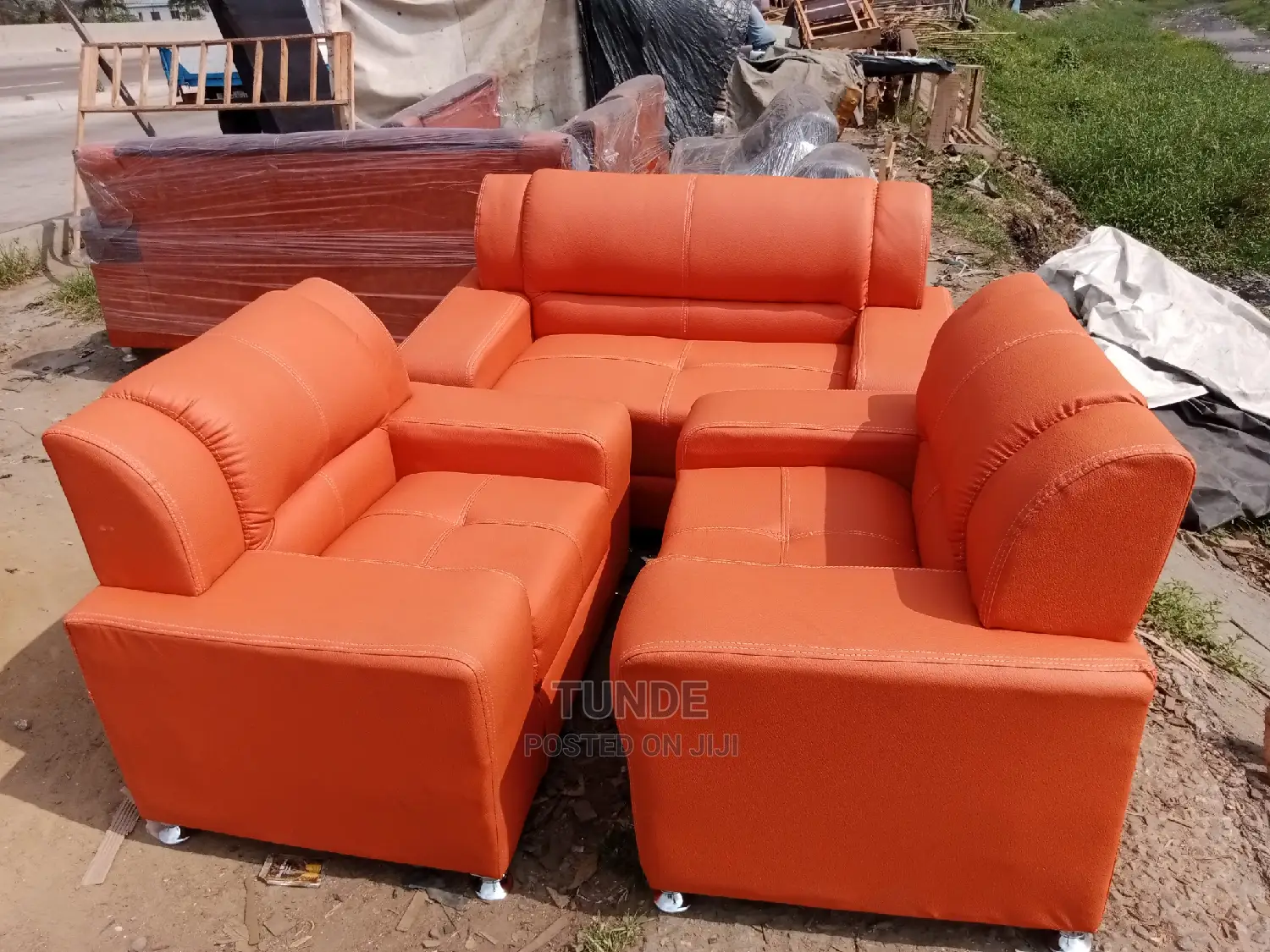 Quality 7 Seater Living Room Leather Sofa Chair.