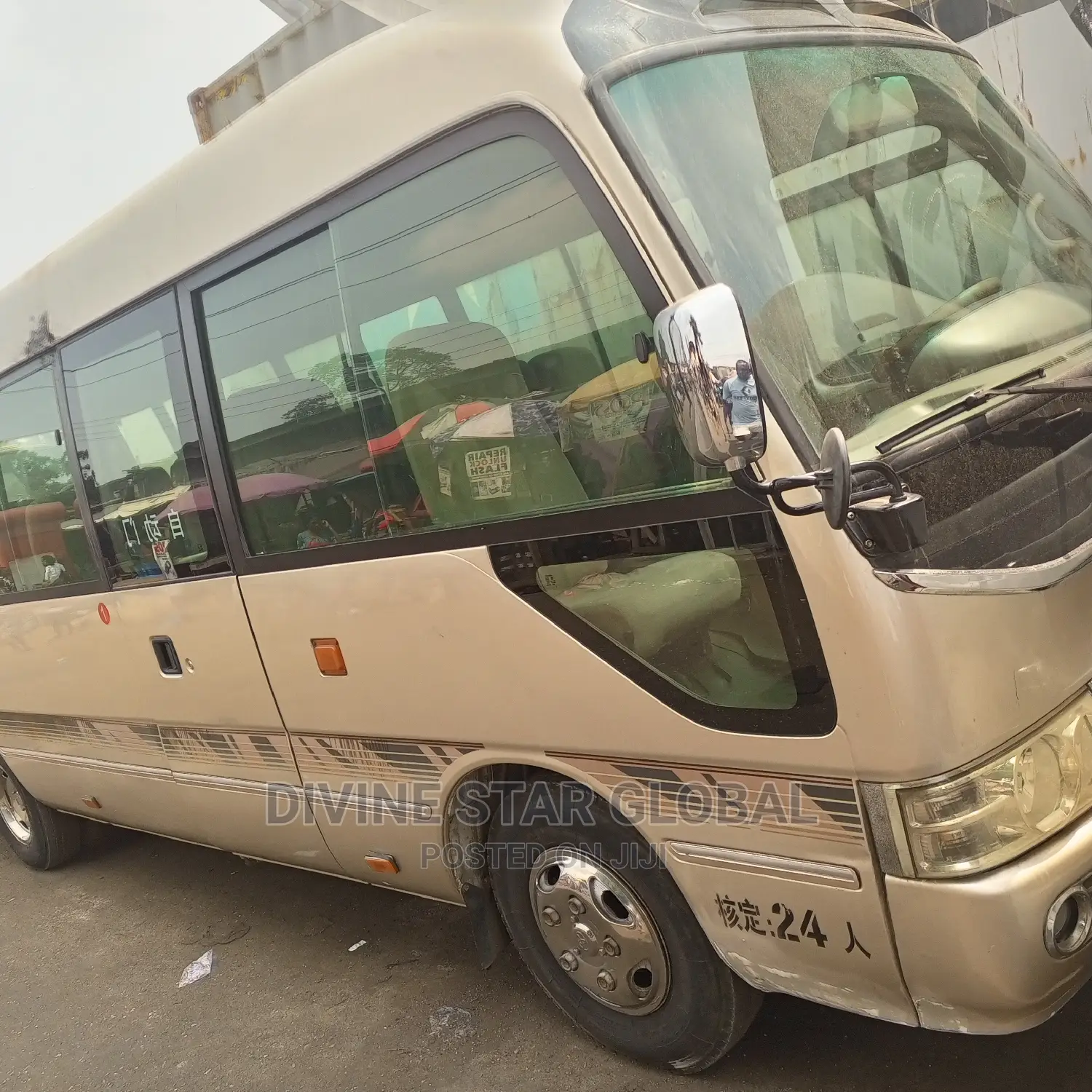 Toyota Coaster 2012 Gold