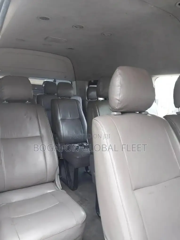 Neat Hiace Bus for Rent