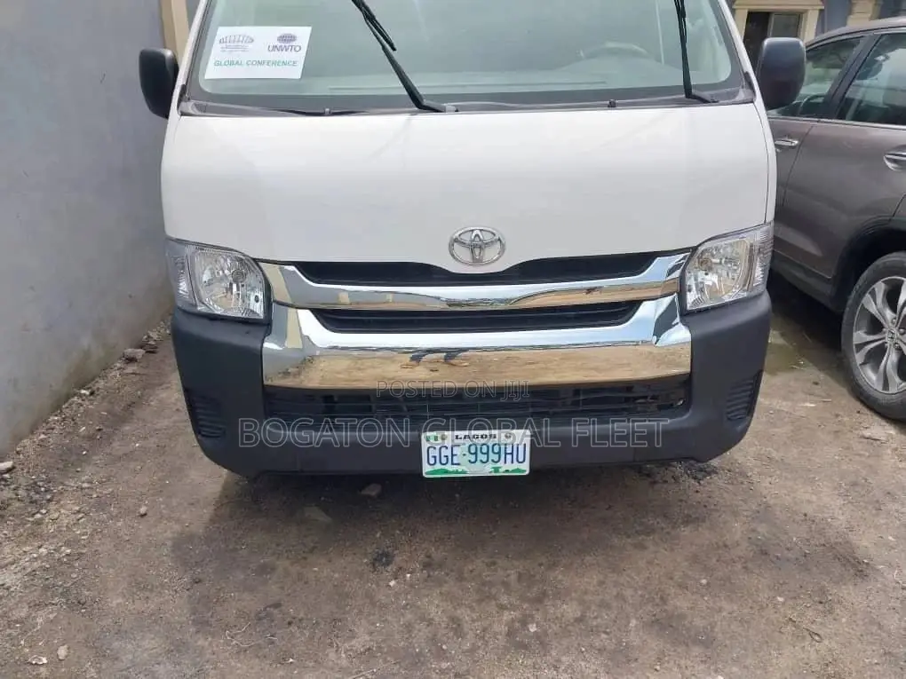 Neat Hiace Bus for Rent