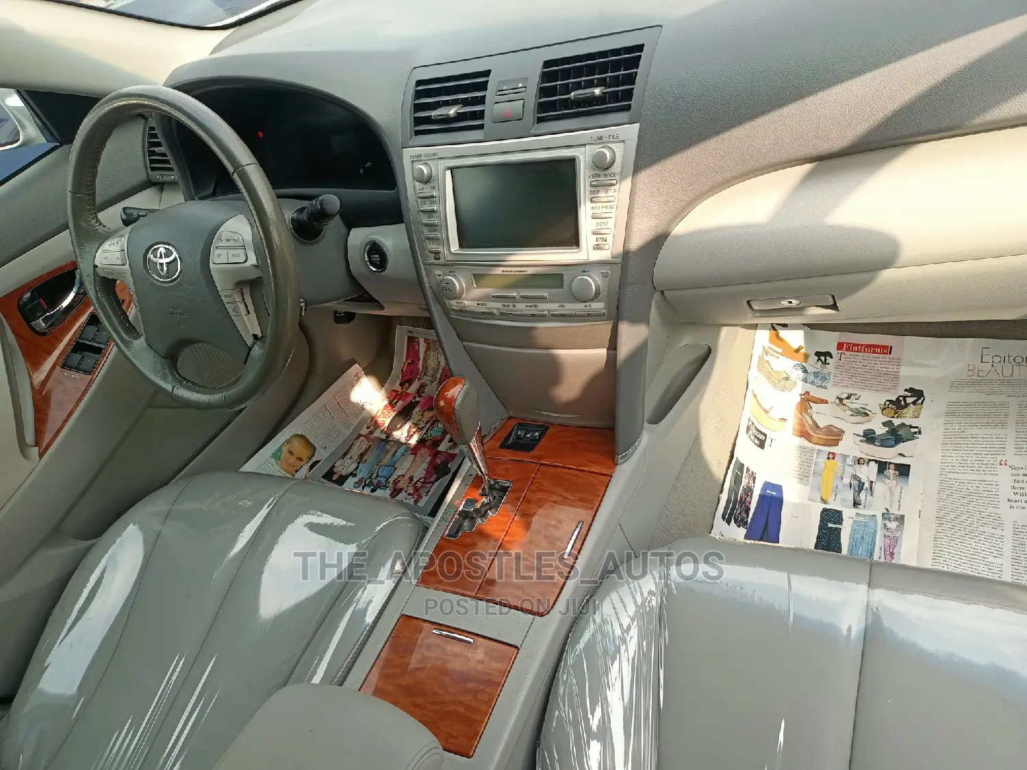 Toyota Camry 2011 Silver