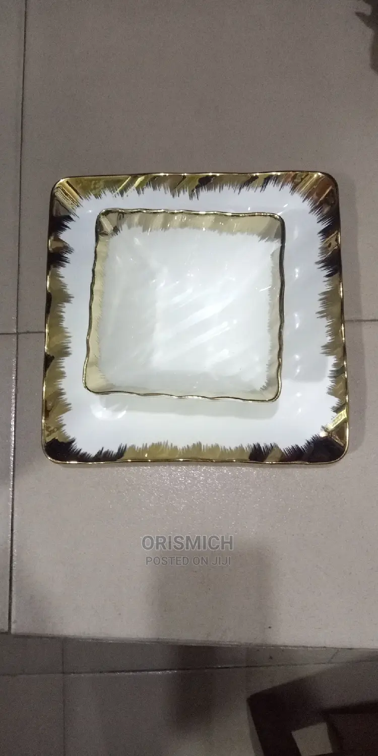 Gold Flat Plate and Bowl
