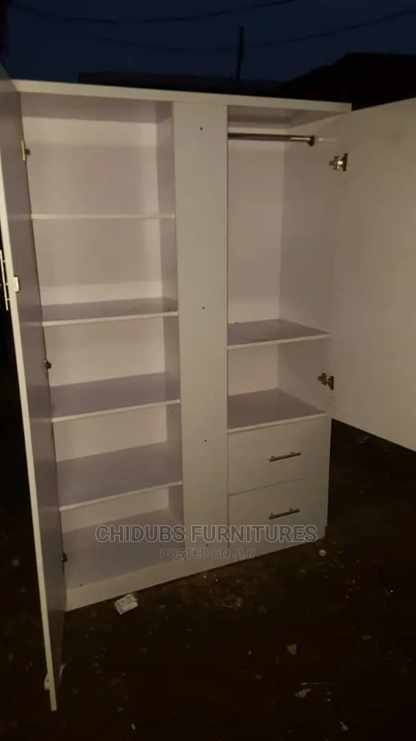 Quality 4 by 6 Wardrobe