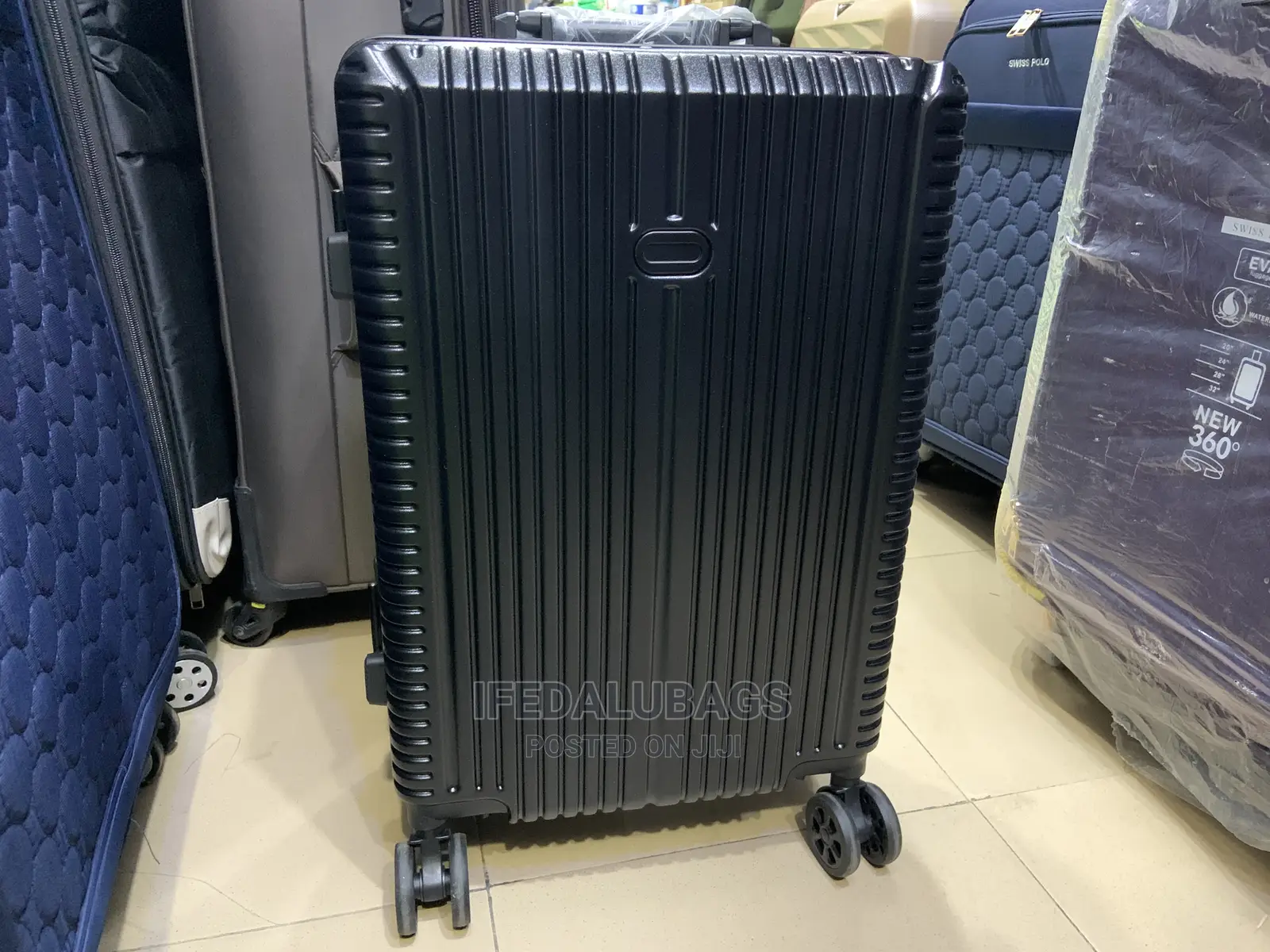 Small Size Imported Aluminum Frame Traveling Luggage