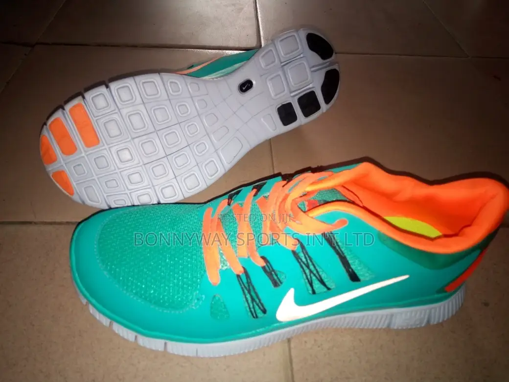 Best Nike Jugging Canvas