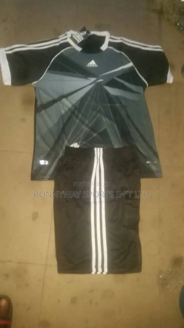 Adult Set Of Soccer Jersey