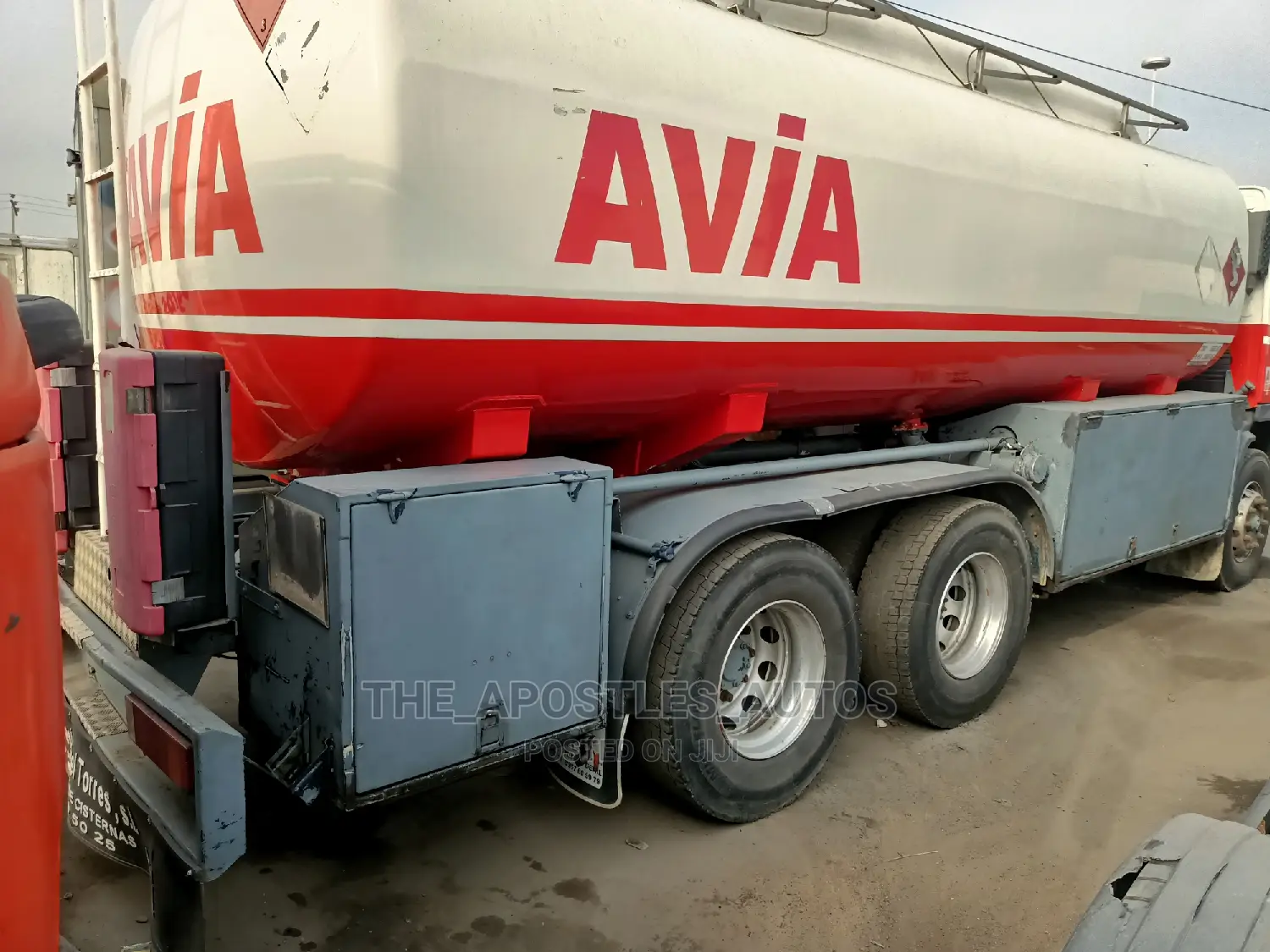 Volvo Diesel Tanker (18,000 Litres)