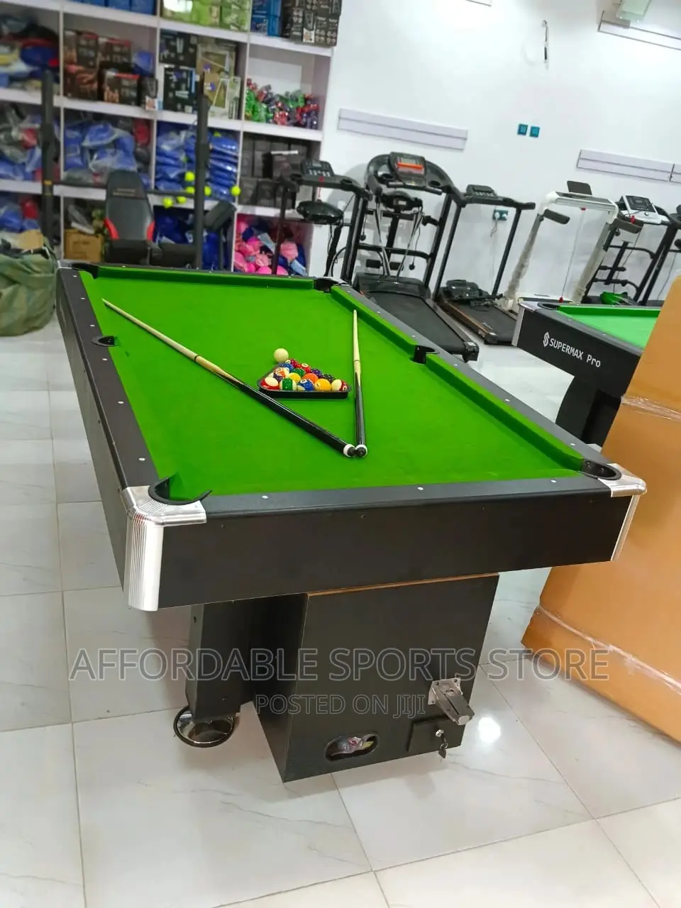 7ft Very Good Foreign Coin Operated Snooker With Accessories