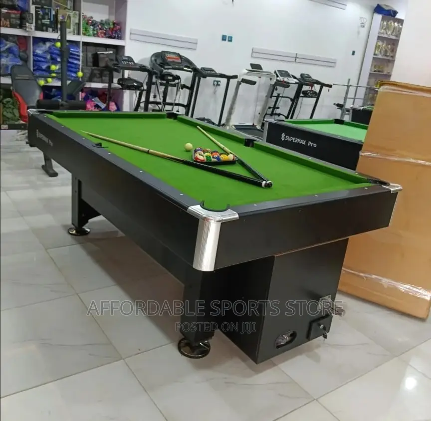7ft Foreign Beautiful Coin Snooker Table and Accessories